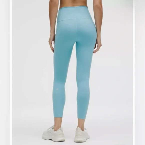 NWT Lululemon Athletica Wunder Train HR Tight 25” - Picture 3 of 14